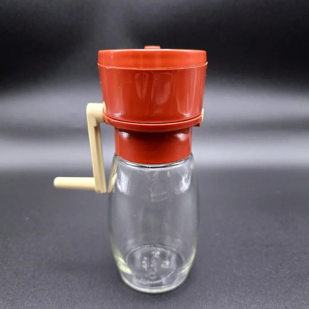 Gemco Glass Jar‎ Nut Chopper Grinder Kitchen Tool Vintage USA Red Handle